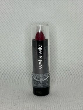 wet n wild Lipstick Just Garnet
